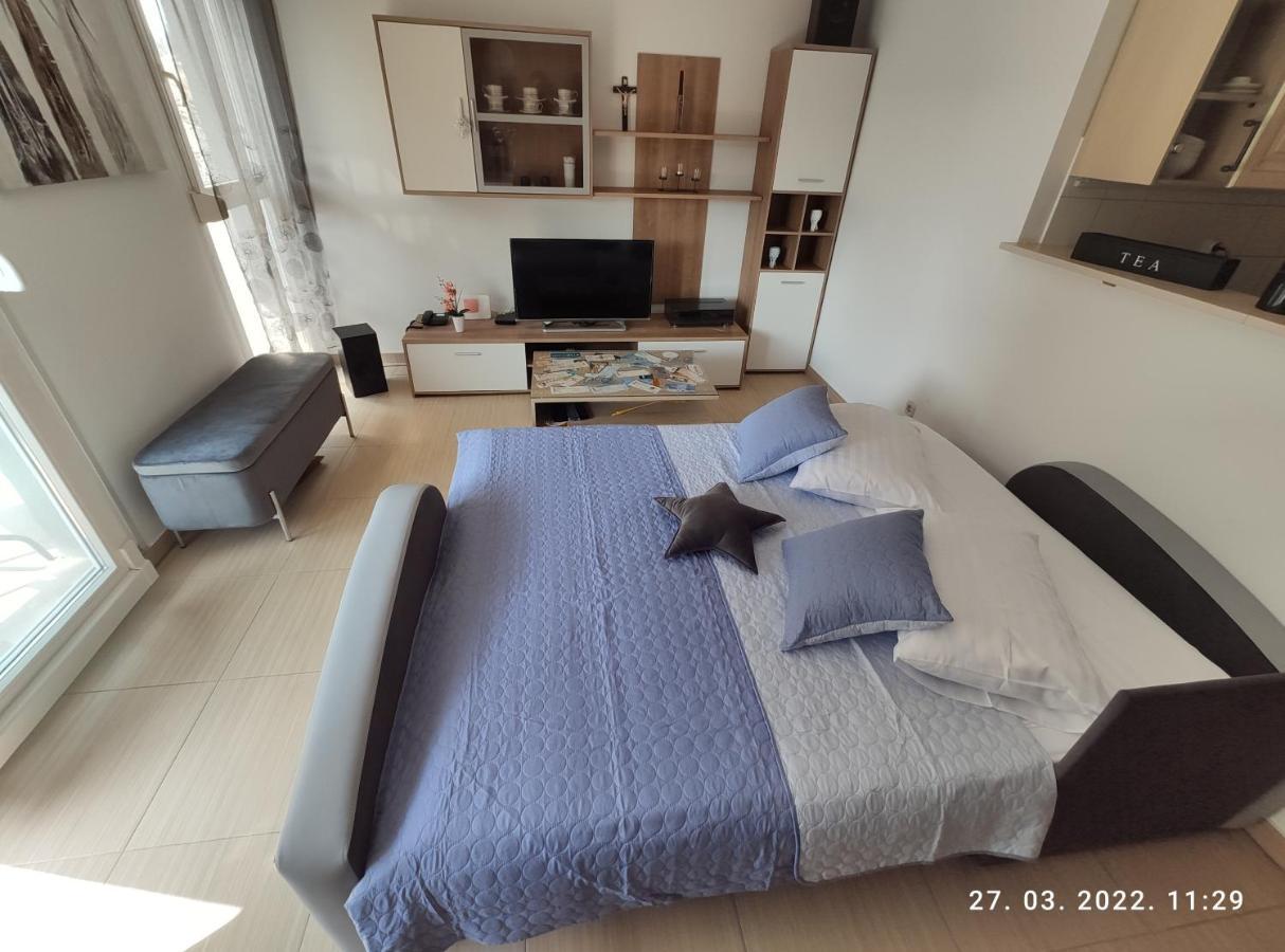 Lejlighed Apartman Antonela With Free Garage Parking